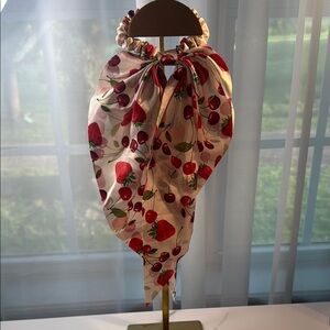NWOT Cherry and Strawberry Print Hair Scarf